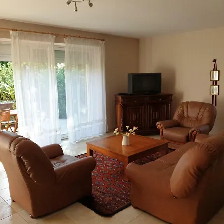 La- Prade House ,beynac 24220 Feriehus *